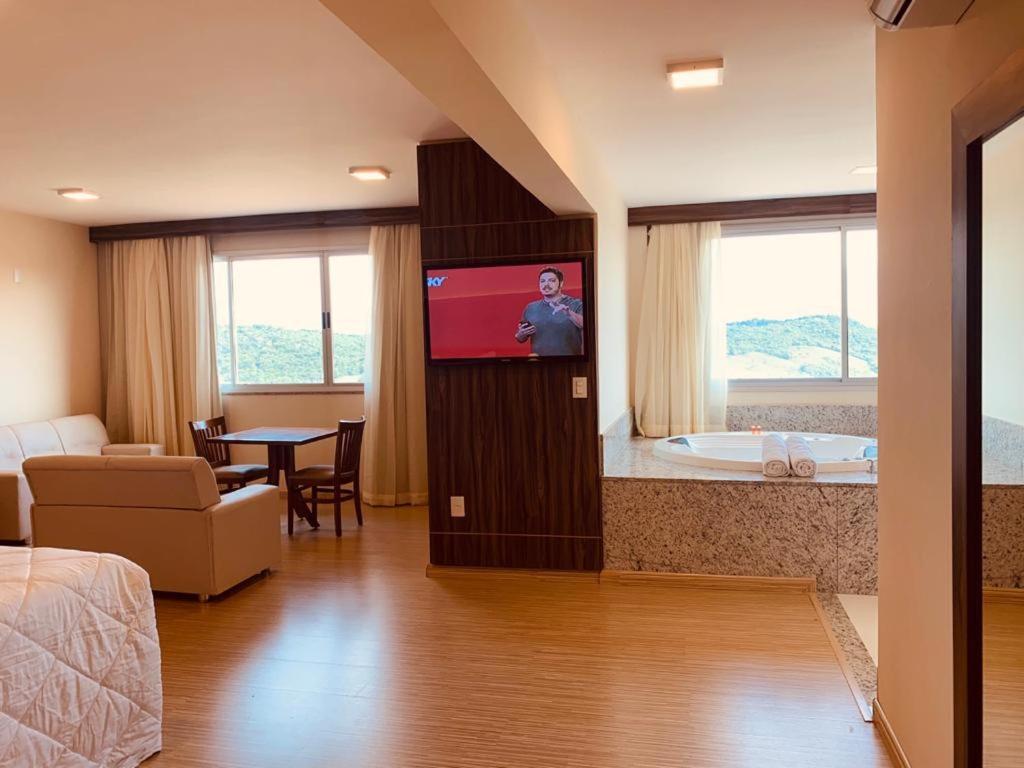 Hotel Mirante Sao Bras São Brás do Suaçuí 外观 照片